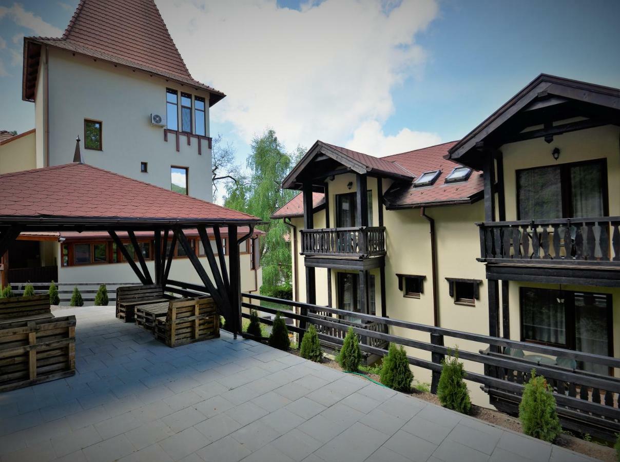Vila Rigo Sovata Exteriör bild