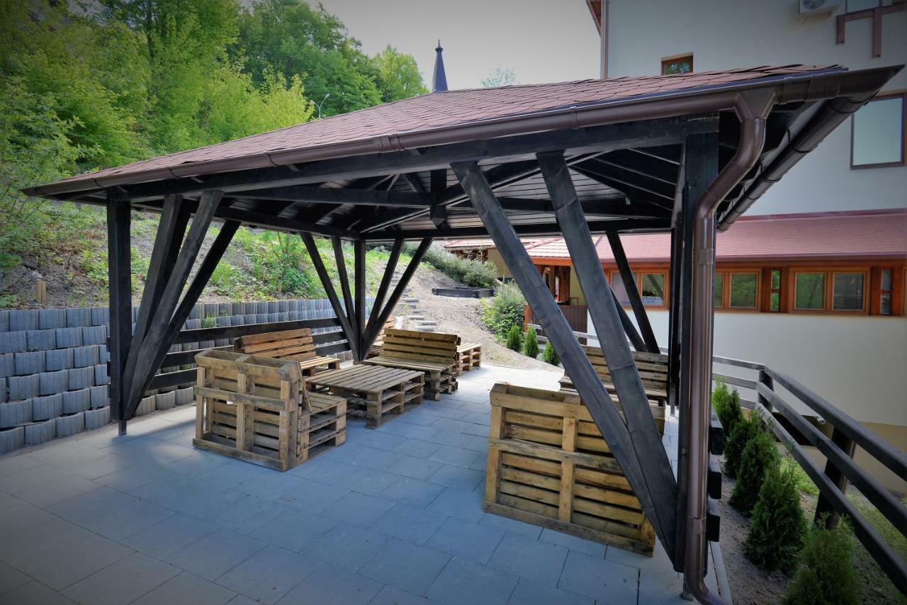 Vila Rigo Sovata Exteriör bild